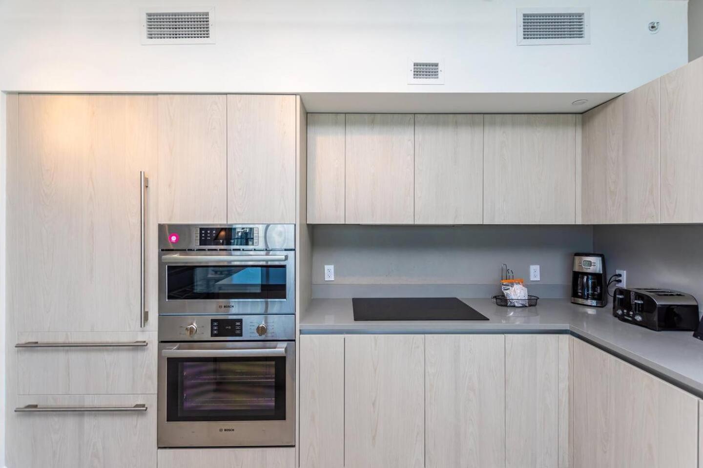 Amazing Apartments At H Beach House Холивуд Екстериор снимка