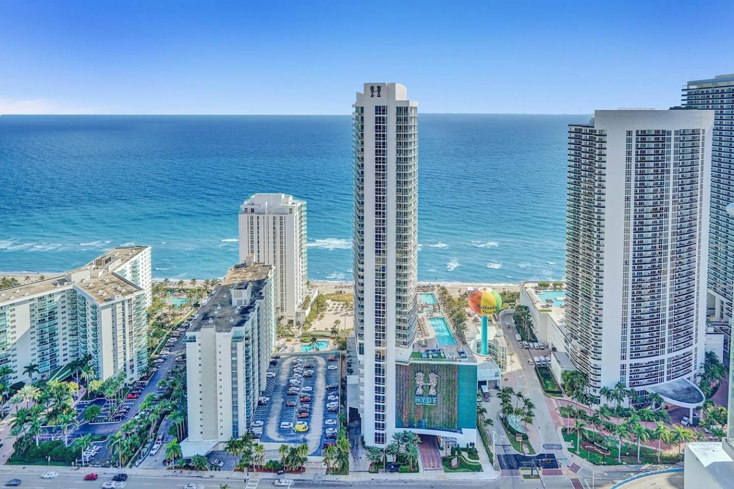 Amazing Apartments At H Beach House Холивуд Екстериор снимка
